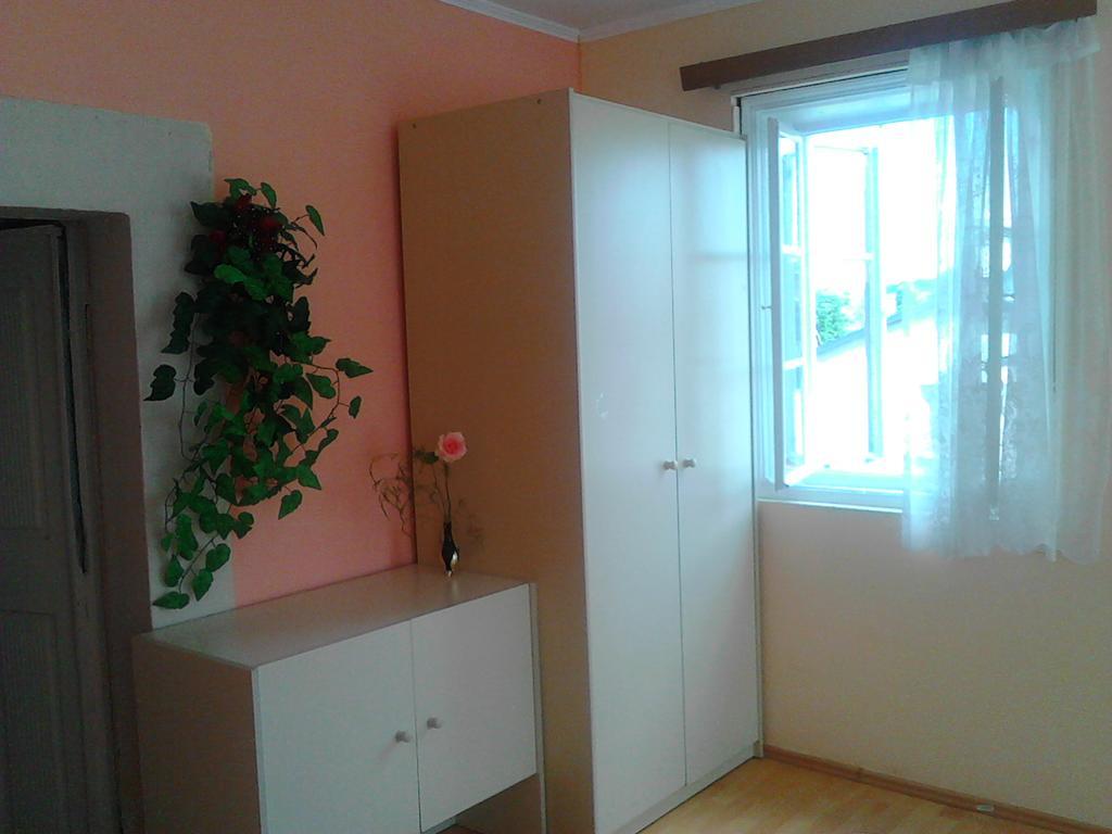 Apartamento Jiřetínská chaloupka Jiřetín pod Jedlovou Exterior foto