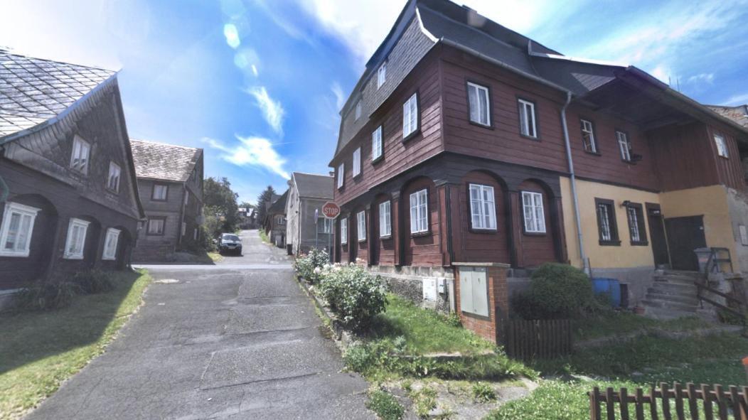 Apartamento Jiřetínská chaloupka Jiřetín pod Jedlovou Exterior foto